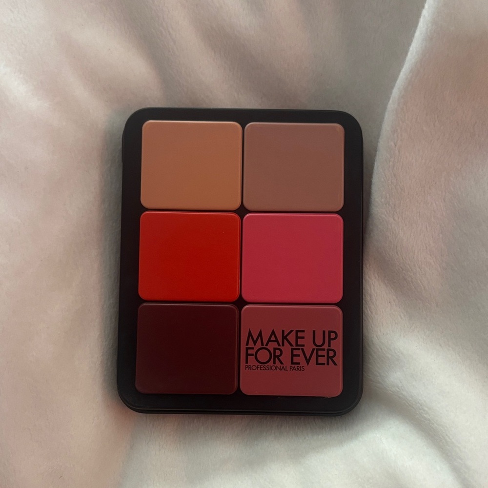 Makeup Forever Blush Palette - Tan, Red, Pink